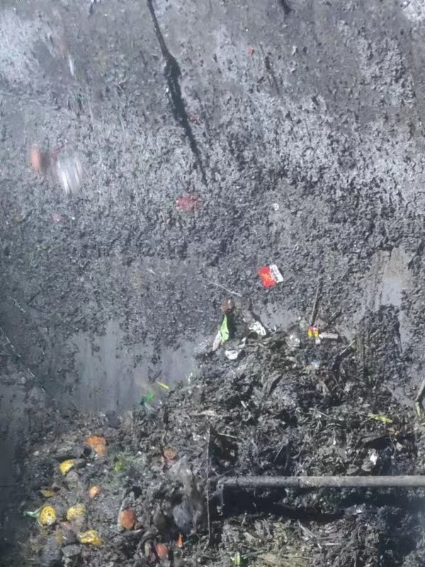 南雄污水池清理